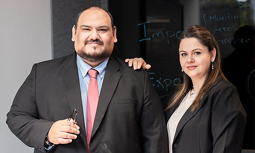 JH Aduaneros, Manager.